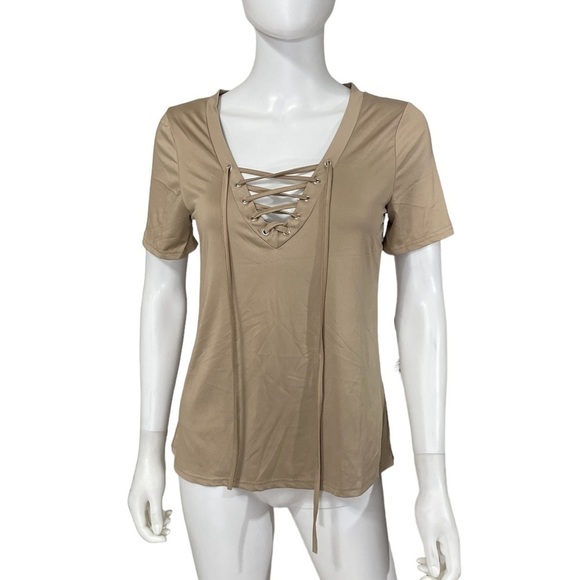 Beige V Neck Lace Up Short Sleeve Top
New - Picture 3 of 6